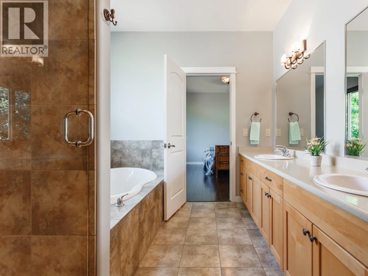 2538 Copper Ridge Drive, West Kelowna, BC, V4T 2X6 - 27