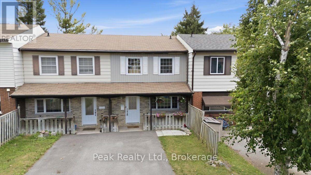 1673 Applewood Crescent, Peterborough, ON, K9K 1N3