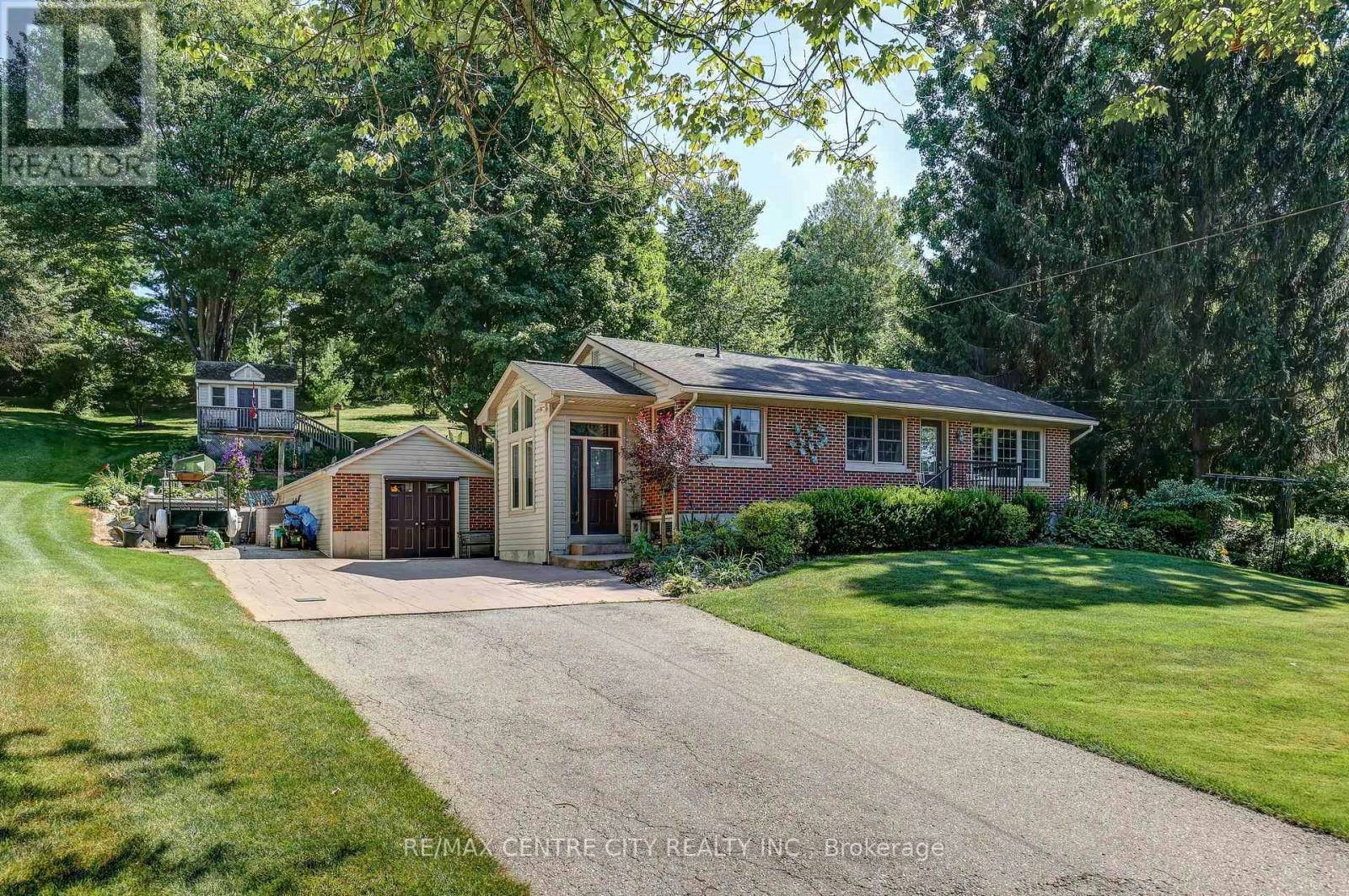 4766 Sunset Road, Port Stanley, ON, N5L 1J1