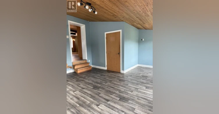 8558 Centennial Avenue, Port Stanley, ON, N5P 3S6 - 11