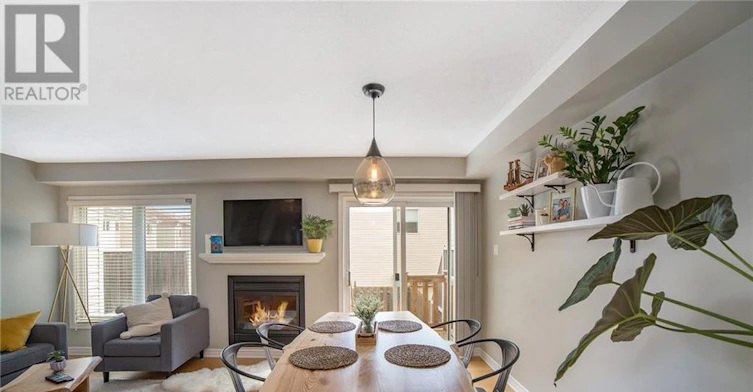 222 Meadowbreeze Drive, Ottawa, ON, K2M 3B3 - 8