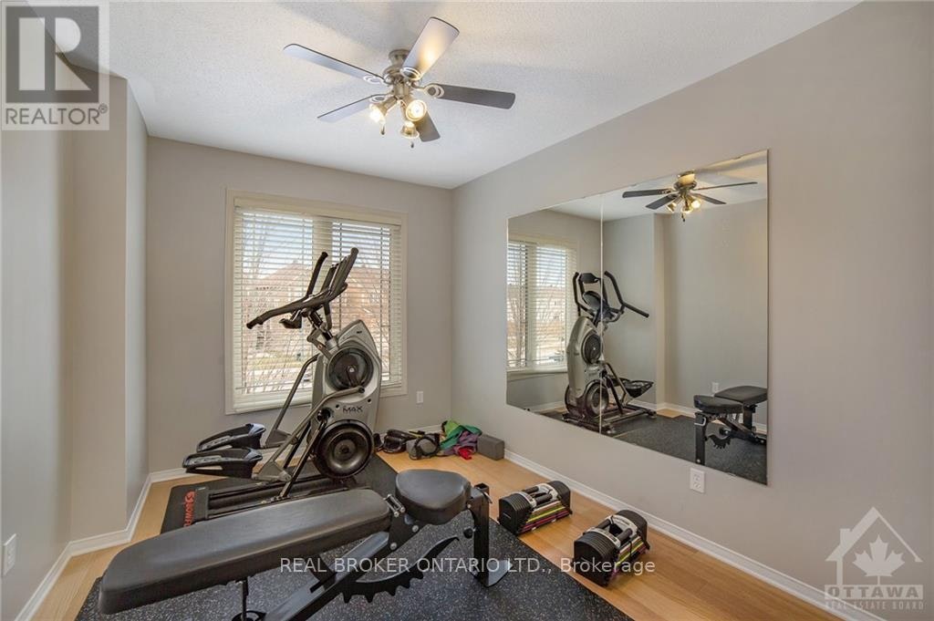 222 Meadowbreeze Drive, Ottawa, ON, K2M 3B3 - 18