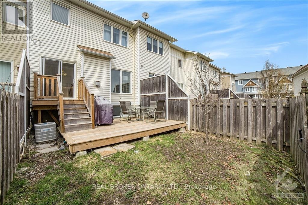 222 Meadowbreeze Drive, Ottawa, ON, K2M 3B3 - 25