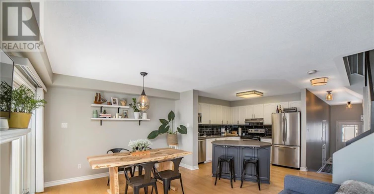 222 Meadowbreeze Drive, Ottawa, ON, K2M 3B3 - 11