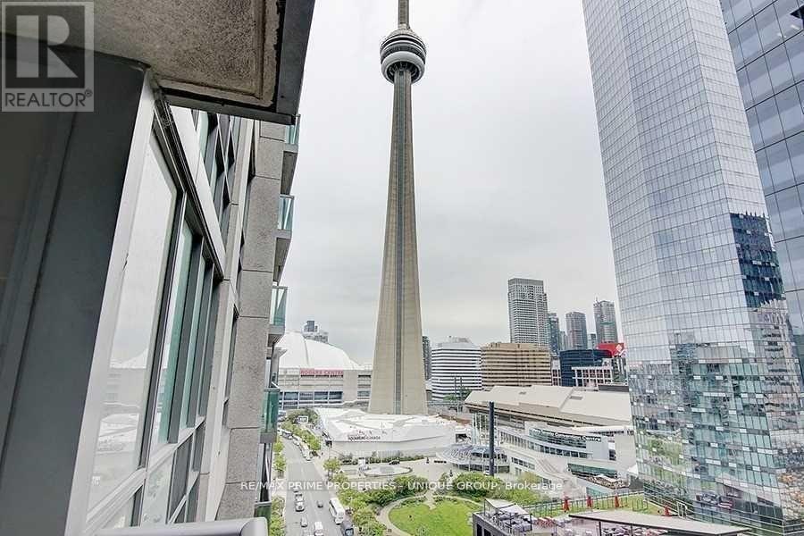 1906-30 Grand Trunk Crescent, Toronto, ON, M5J 3A4 - 17