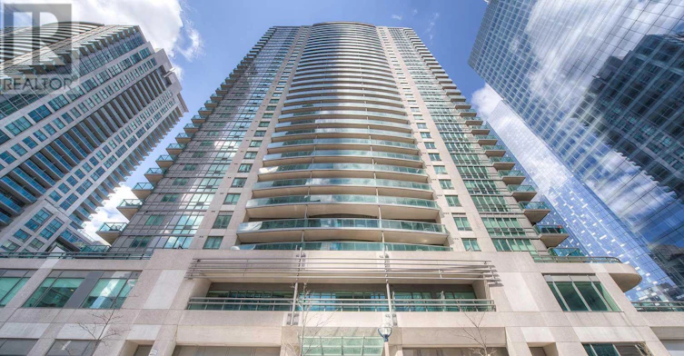 1906-30 Grand Trunk Crescent, Toronto, ON, M5J 3A4