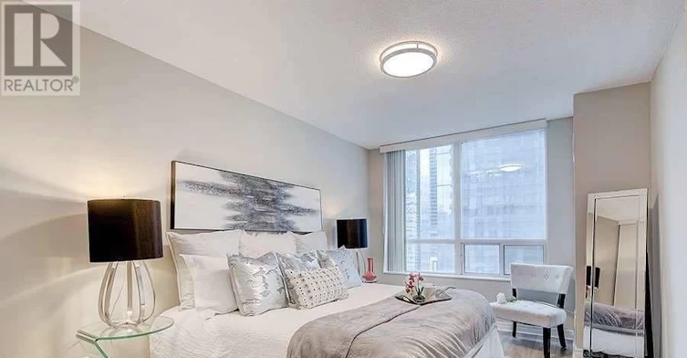 1906-30 Grand Trunk Crescent, Toronto, ON, M5J 3A4 - 10