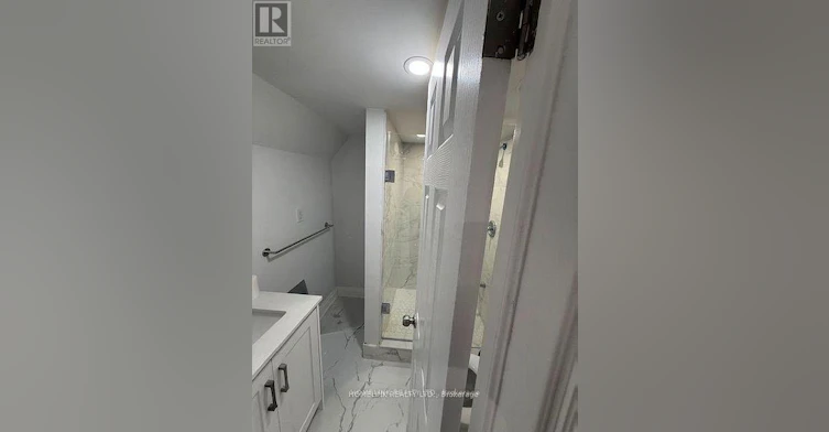 1286 Apollo Street, Oshawa, ON, L1K 3E8 - 15