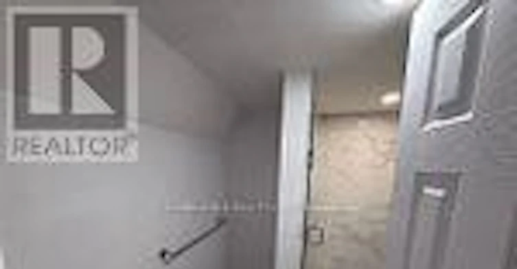1286 Apollo Street, Oshawa, ON, L1K 3E8 - 11