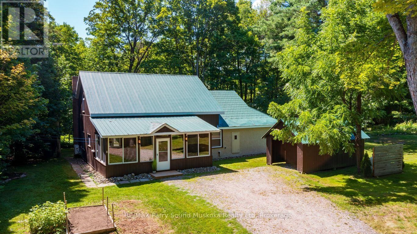 15 Victoria Street W, Seguin, ON, P0C 1J0