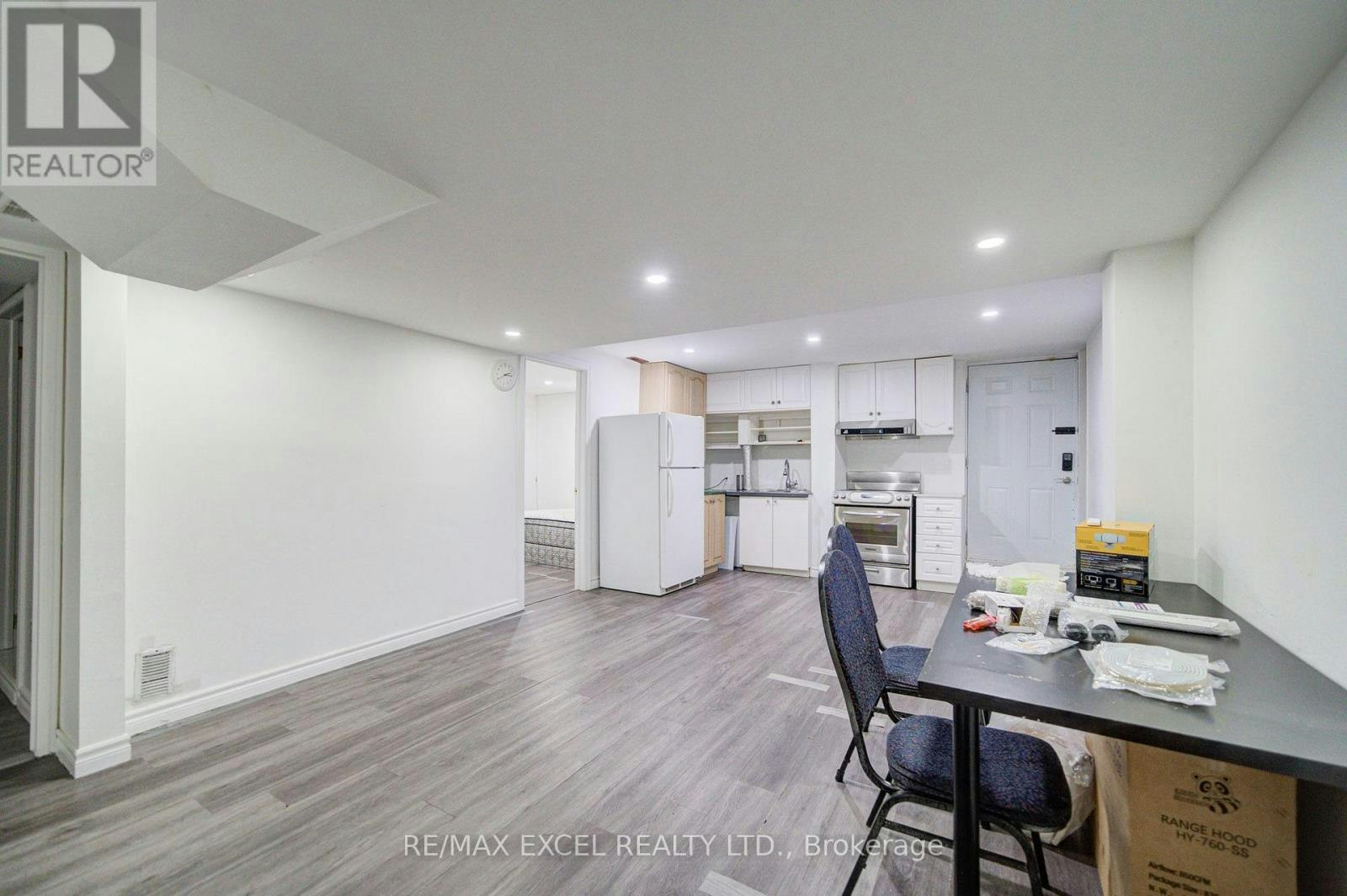 BASEMENT-13 Hepburn Street, Markham, ON, L3S 3Z6 - 13