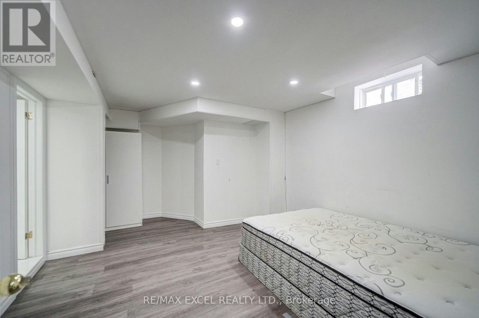 BASEMENT-13 Hepburn Street, Markham, ON, L3S 3Z6 - 14