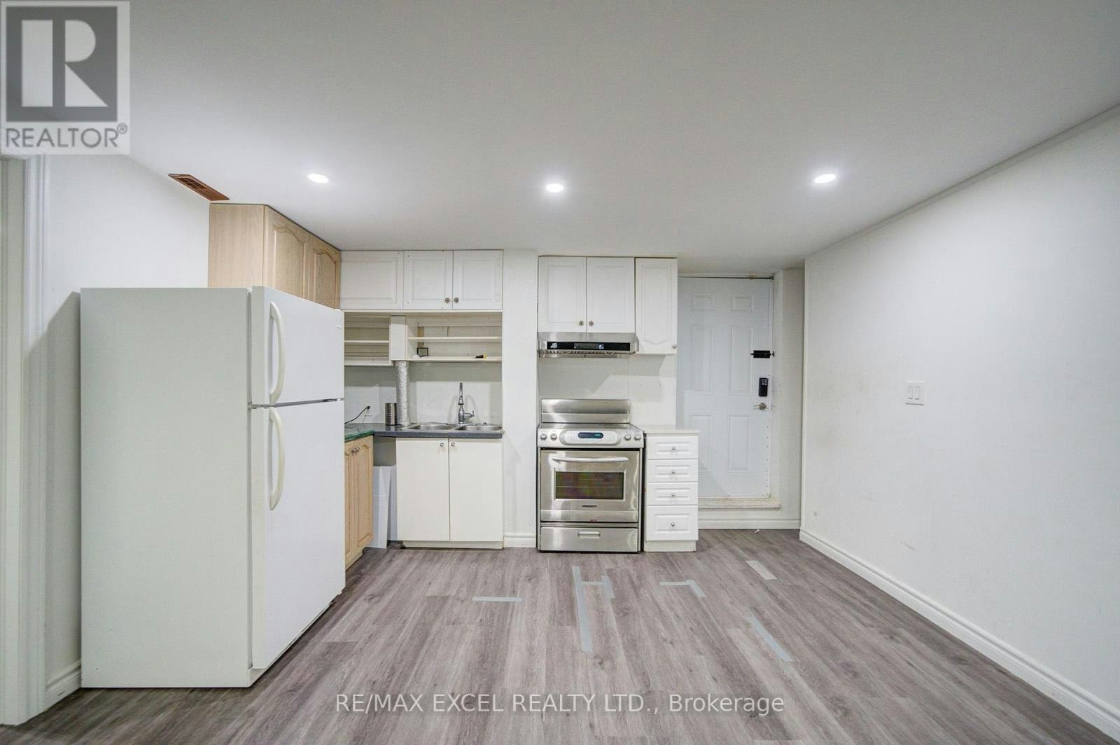 BASEMENT-13 Hepburn Street, Markham, ON, L3S 3Z6 - 5