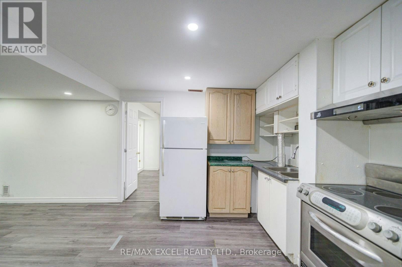 BASEMENT-13 Hepburn Street, Markham, ON, L3S 3Z6 - 8