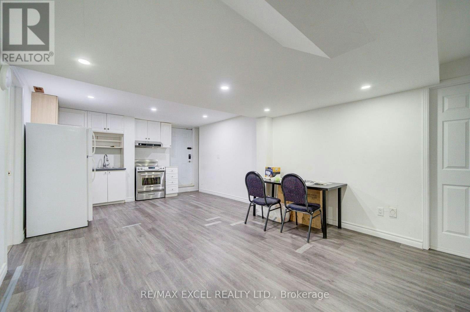BASEMENT-13 Hepburn Street, Markham, ON, L3S 3Z6 - 12