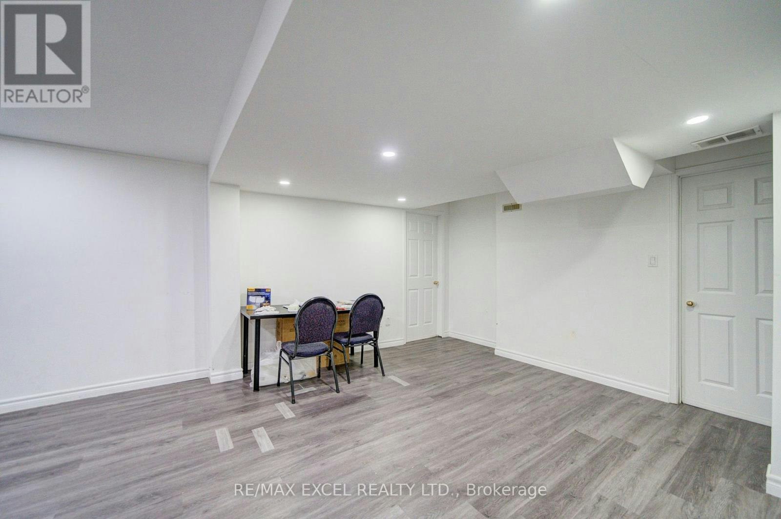 BASEMENT-13 Hepburn Street, Markham, ON, L3S 3Z6 - 11