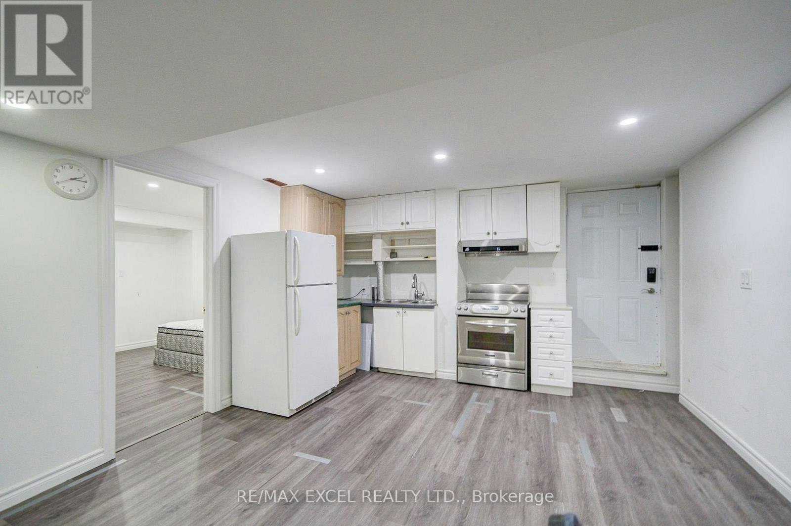 BASEMENT-13 Hepburn Street, Markham, ON, L3S 3Z6 - 7