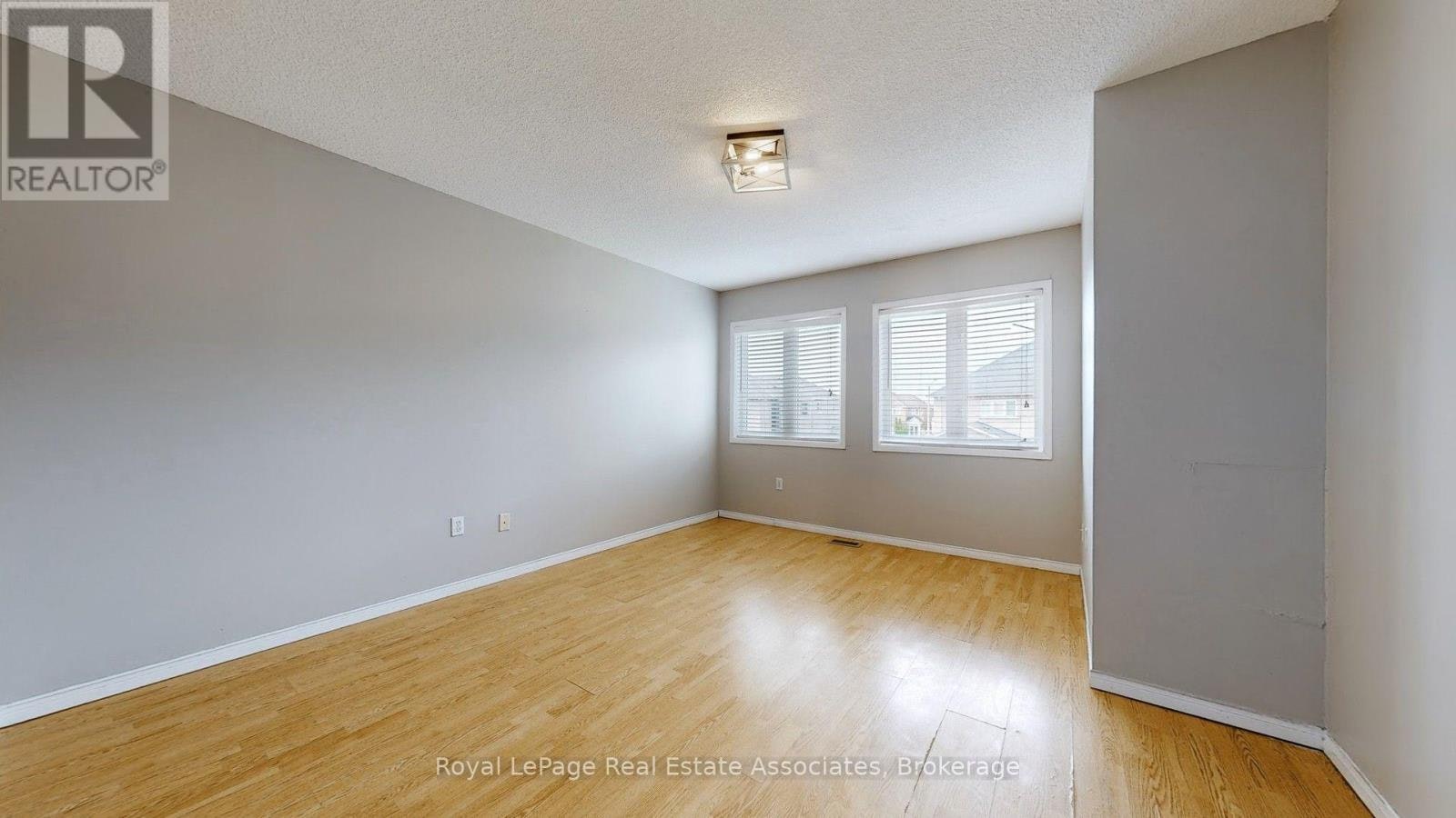 UPPER-3285 Apricot Street, Mississauga, ON, L5N 8B1 - 28