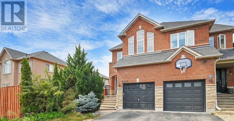 UPPER-3285 Apricot Street, Mississauga, ON, L5N 8B1 - 2