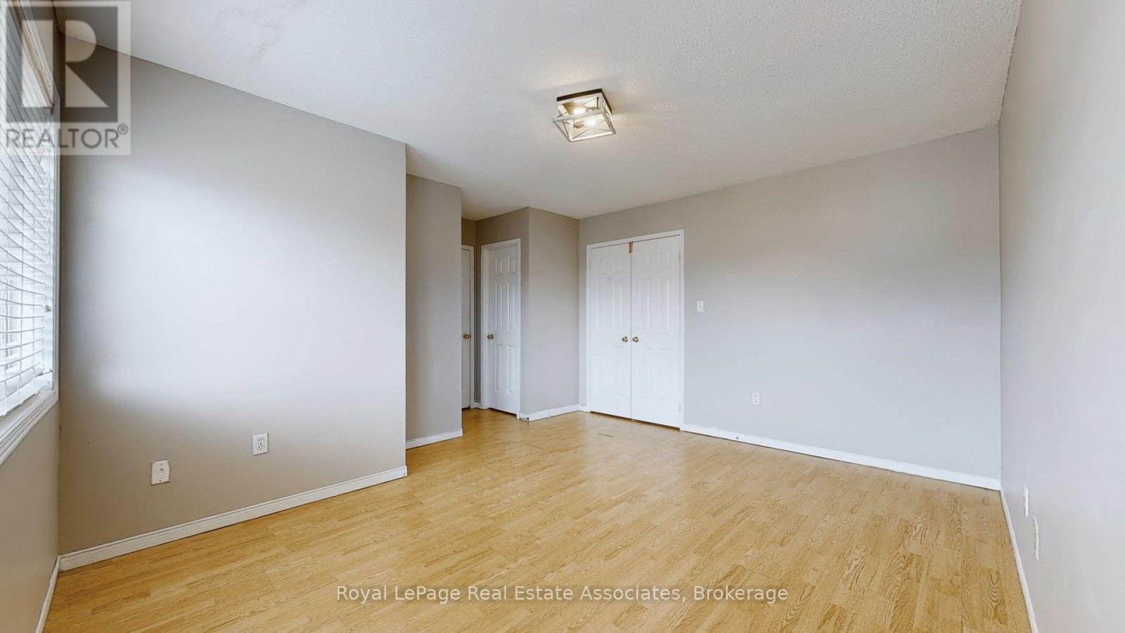 UPPER-3285 Apricot Street, Mississauga, ON, L5N 8B1 - 31