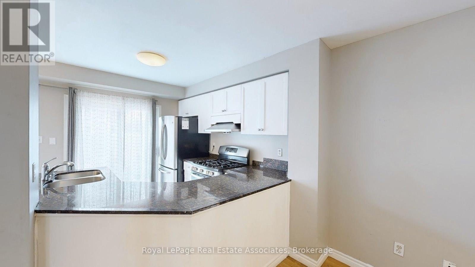UPPER-3285 Apricot Street, Mississauga, ON, L5N 8B1 - 14