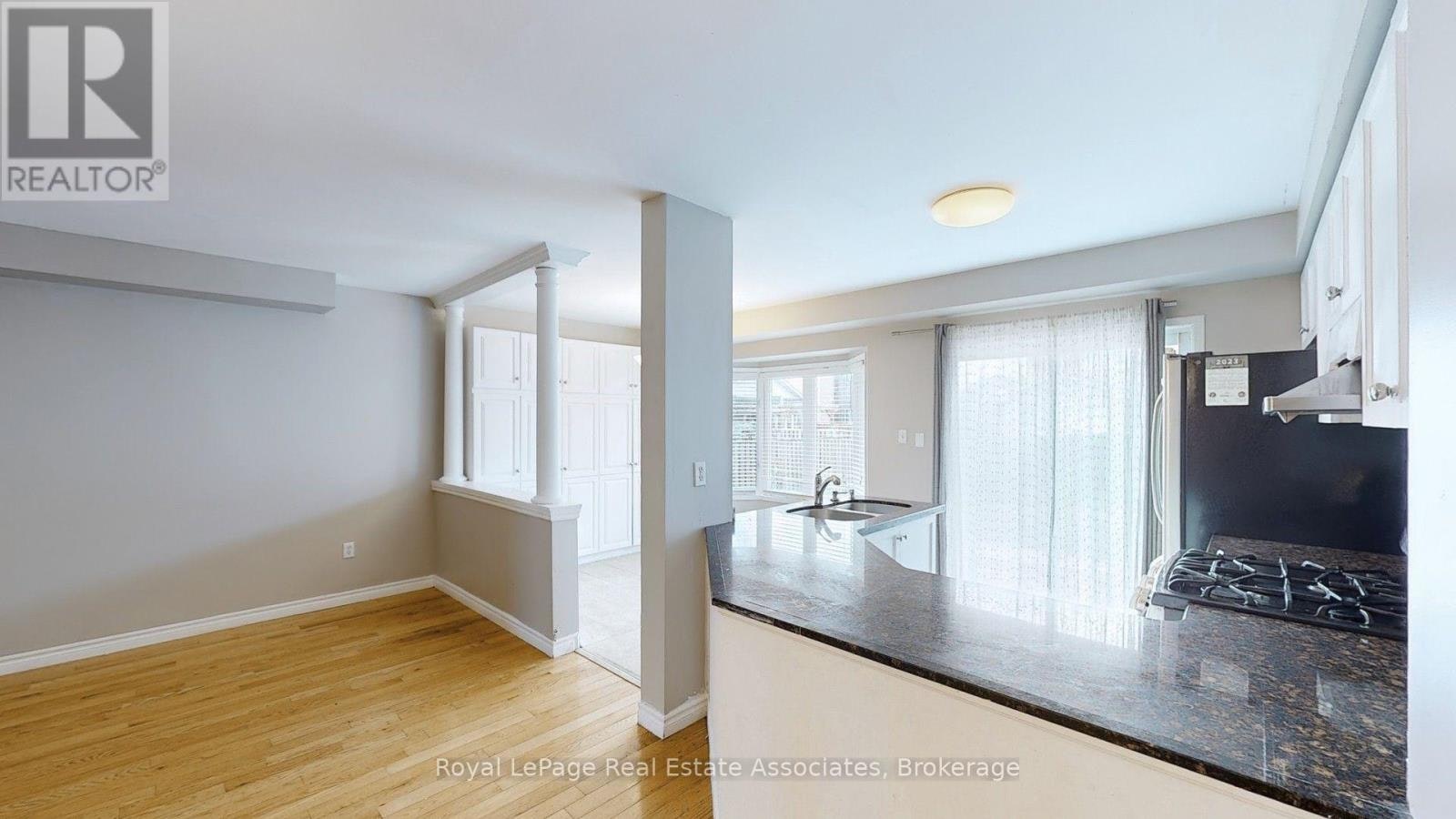 UPPER-3285 Apricot Street, Mississauga, ON, L5N 8B1 - 16