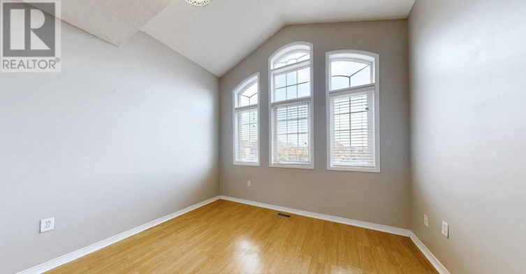 UPPER-3285 Apricot Street, Mississauga, ON, L5N 8B1 - 39