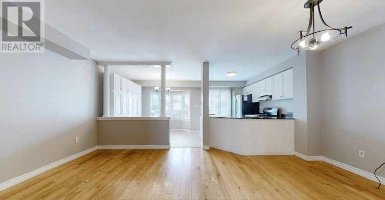 UPPER-3285 Apricot Street, Mississauga, ON, L5N 8B1 - 4