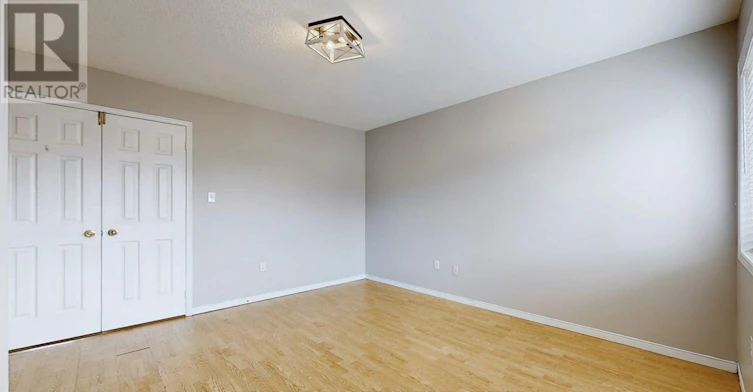 UPPER-3285 Apricot Street, Mississauga, ON, L5N 8B1 - 32