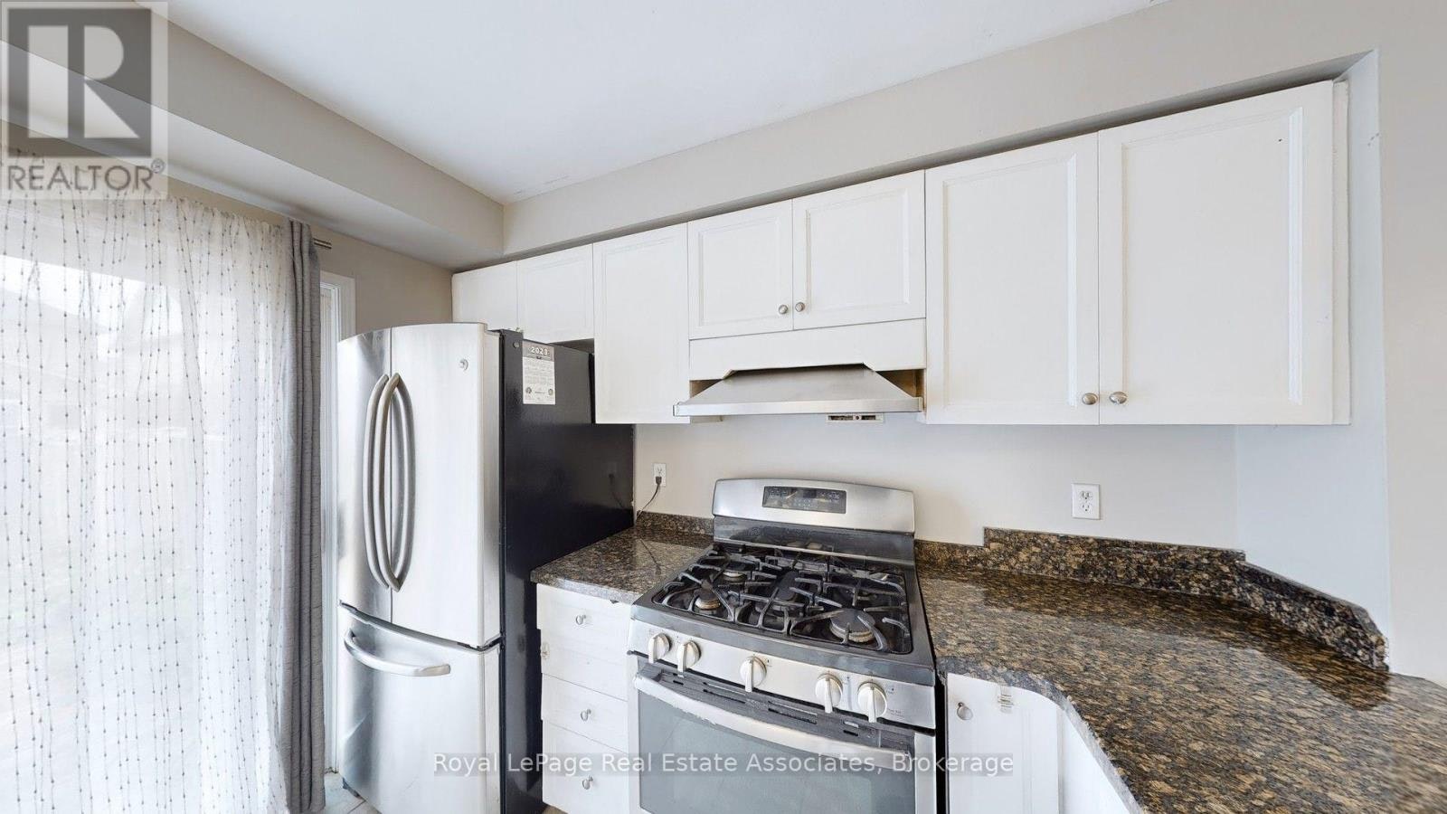 UPPER-3285 Apricot Street, Mississauga, ON, L5N 8B1 - 19