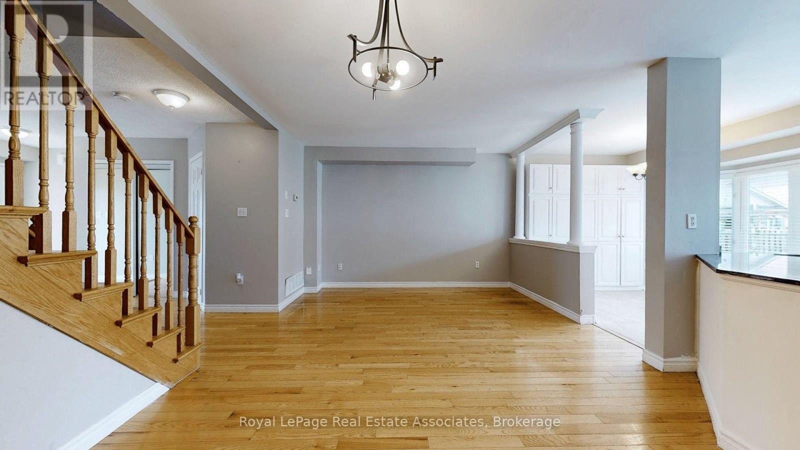 UPPER-3285 Apricot Street, Mississauga, ON, L5N 8B1 - 6