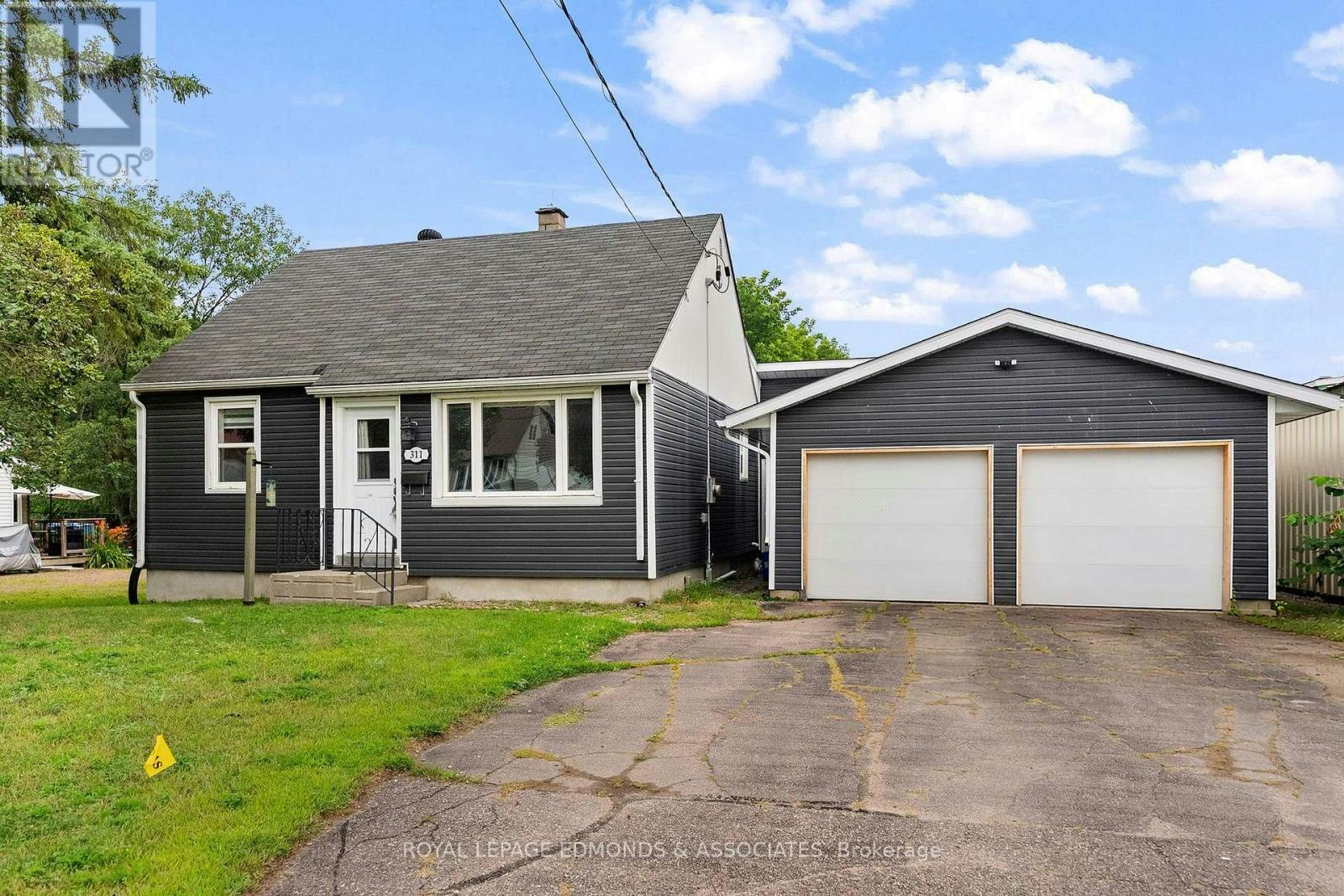 311 Julien Street, Pembroke, ON, K8A 3P6