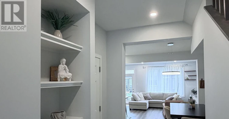 219 Billrian Crescent, Ottawa, ON, K2S 3A6 - 4