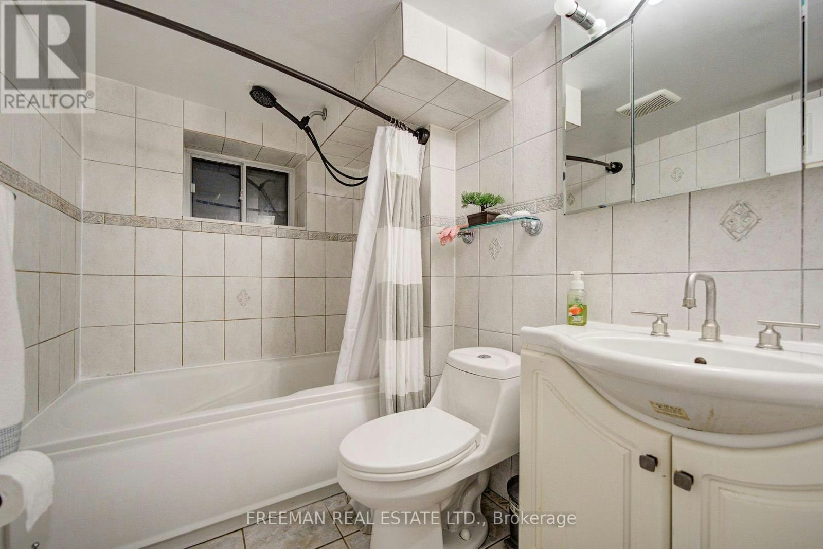 BSMT-723 Euclid Avenue, Toronto, ON, M6G 2V1 - 22