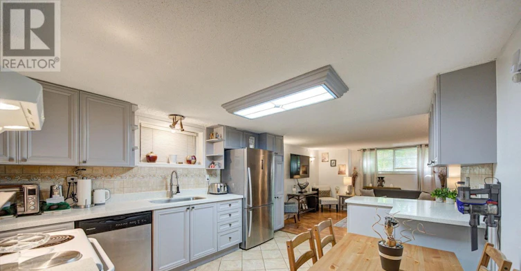 BSMT-723 Euclid Avenue, Toronto, ON, M6G 2V1 - 6