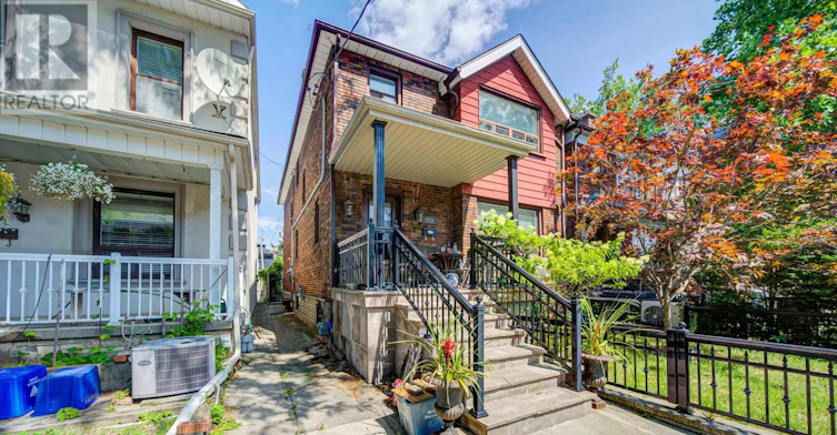 BSMT-723 Euclid Avenue, Toronto, ON, M6G 2V1