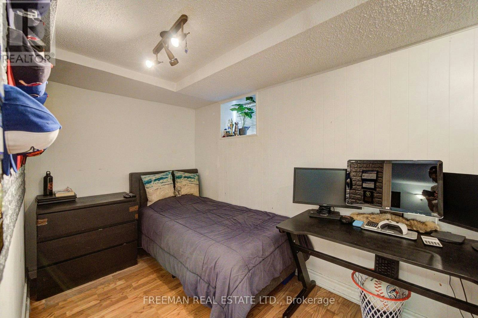 BSMT-723 Euclid Avenue, Toronto, ON, M6G 2V1 - 26