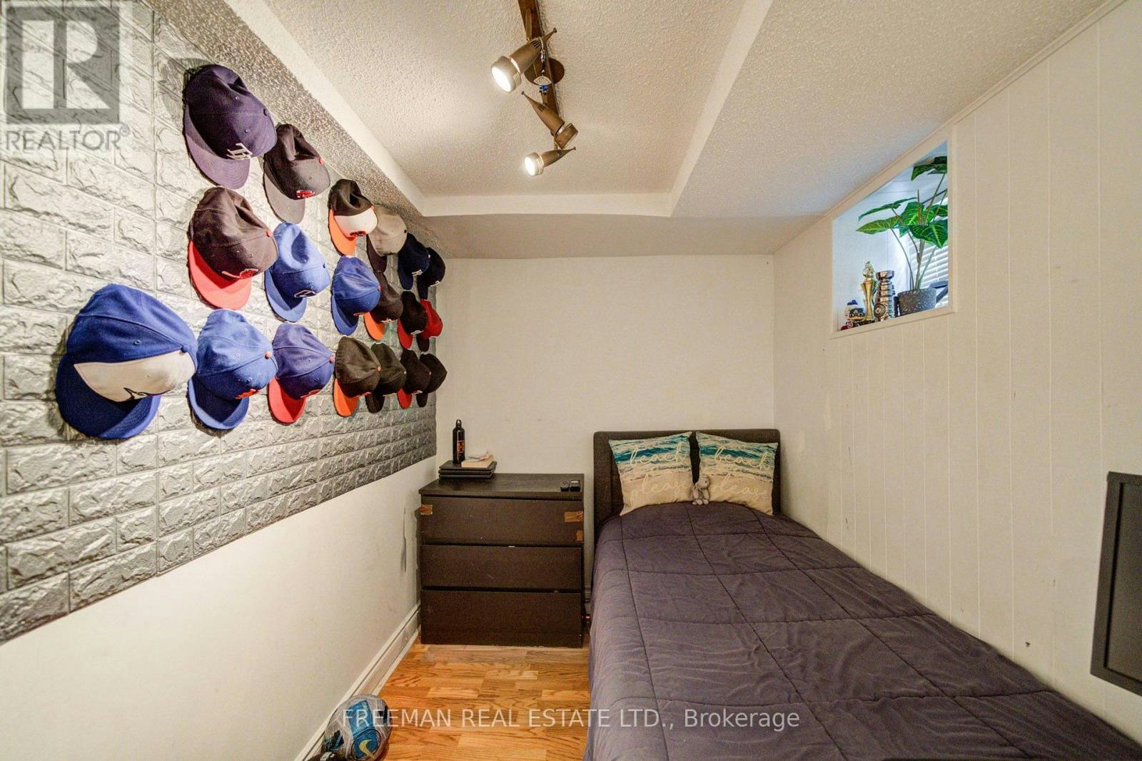 BSMT-723 Euclid Avenue, Toronto, ON, M6G 2V1 - 27