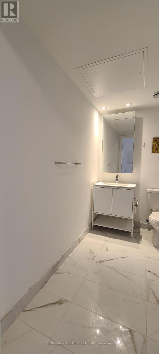 PH01-77 Shuter Street, Toronto, ON, M5B 0B8 - 4