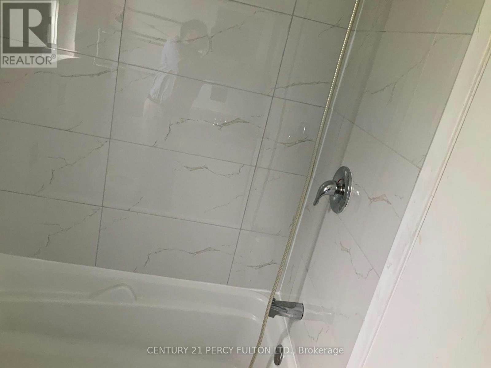 MAIN-22 Mill Street, Markham, ON, L3P 1K9 - 14