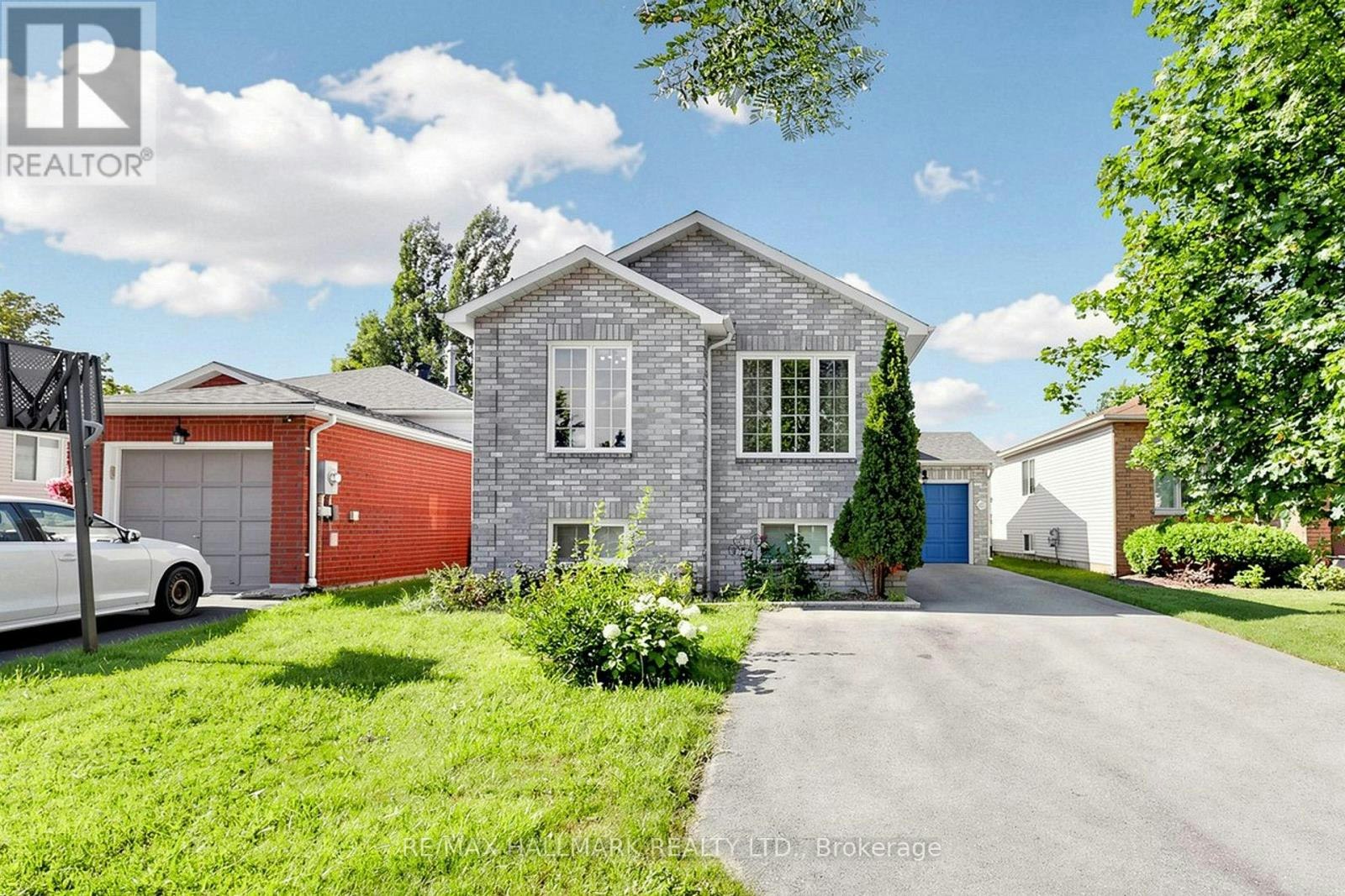 90 Barre Drive, Barrie, ON, L4N 7P1