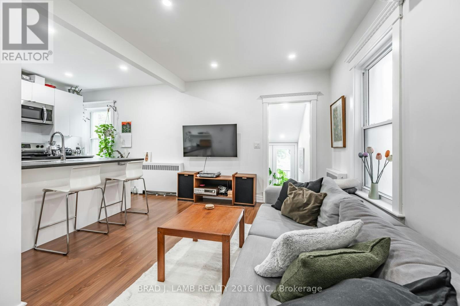 4-56 Wright Avenue, Toronto, ON, M6R 1K8 - 2