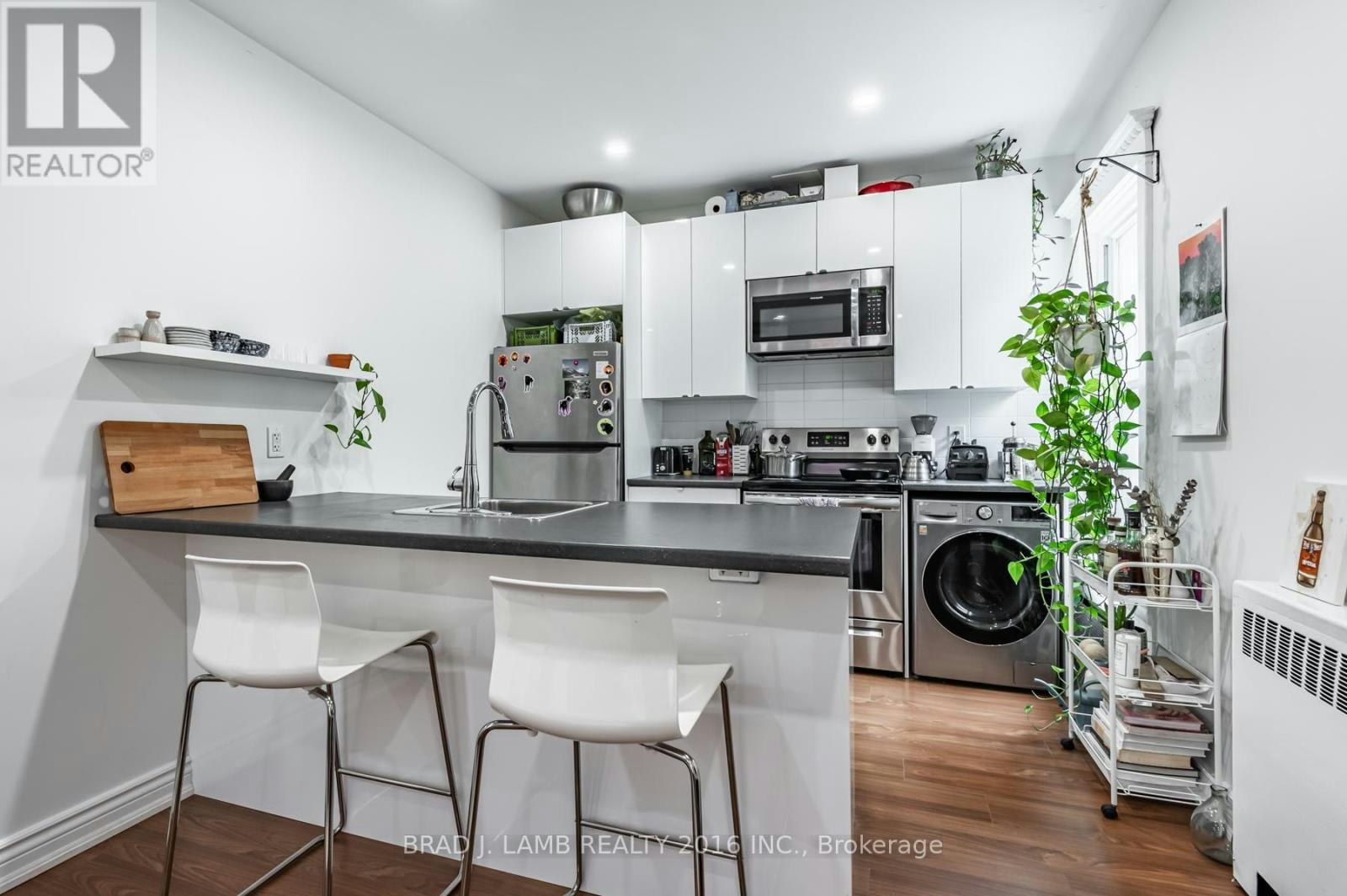 4-56 Wright Avenue, Toronto, ON, M6R 1K8 - 13