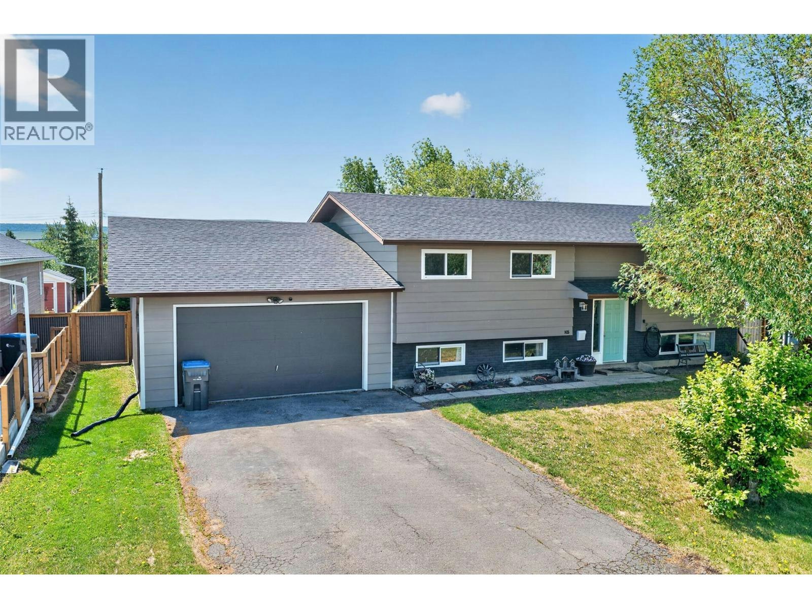 1425 106 Avenue, Dawson Creek, BC, V1G 2P4