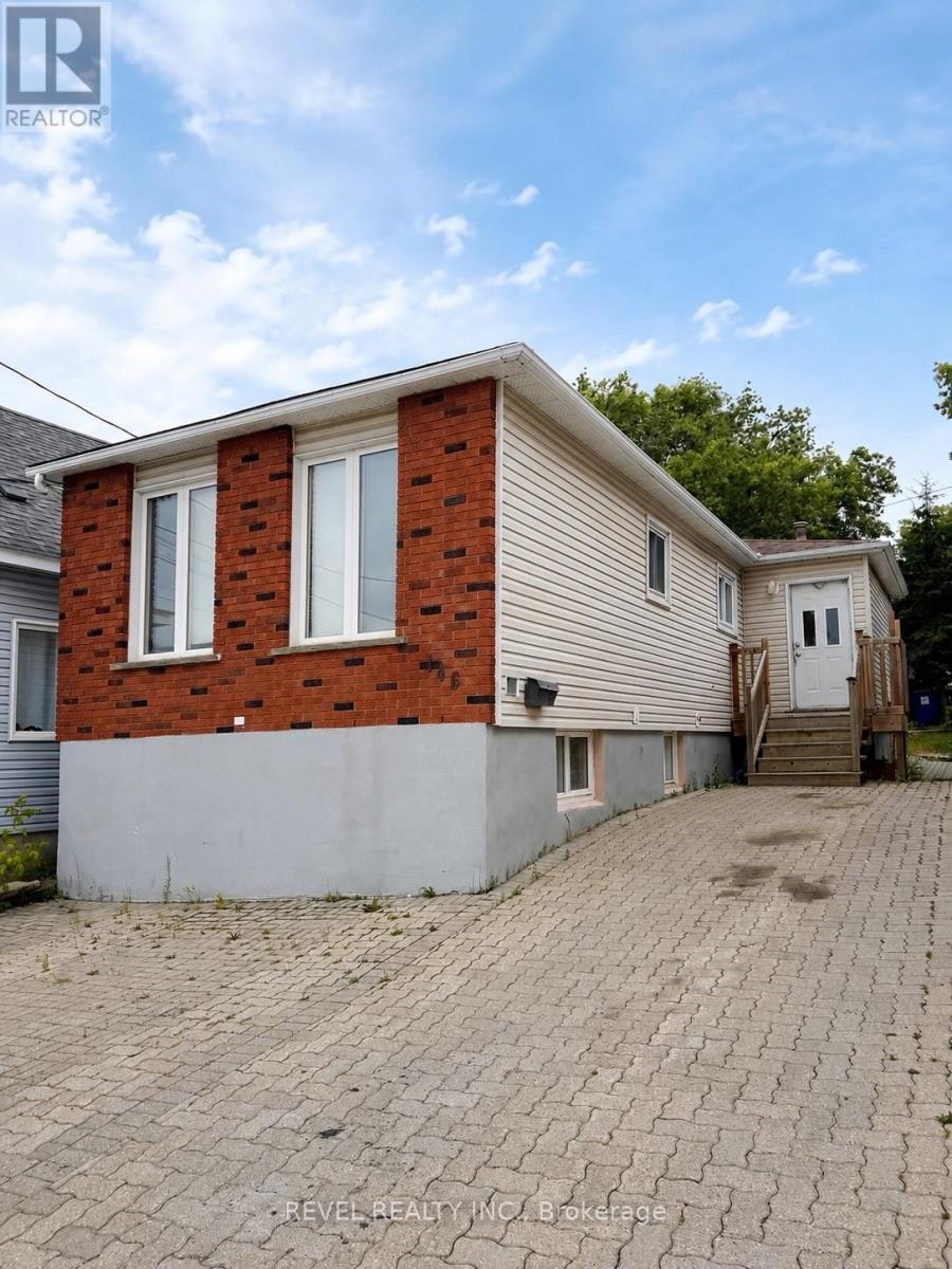 146 Pine Street N, Timmins, ON, P4N 6L1