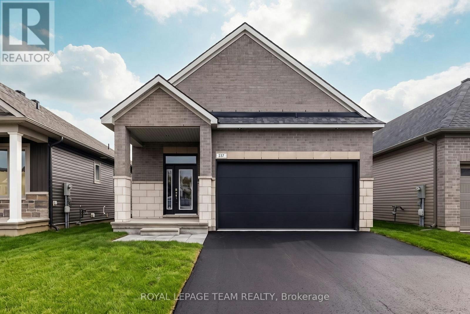 237 Hannam Bud Way, Ottawa, ON, K4M 0T7