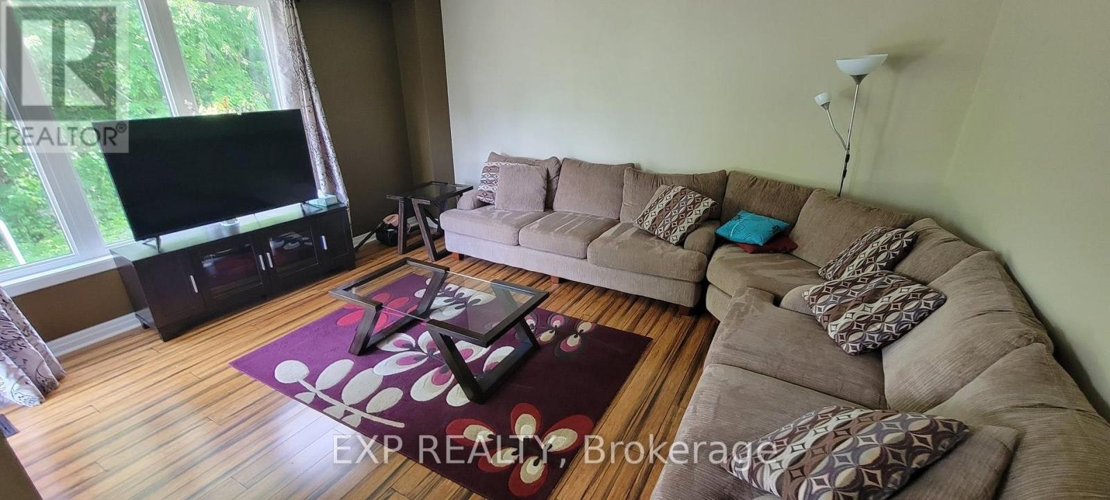 796 Harlequin Crescent, Ottawa, ON, K1E 2P3 - 6