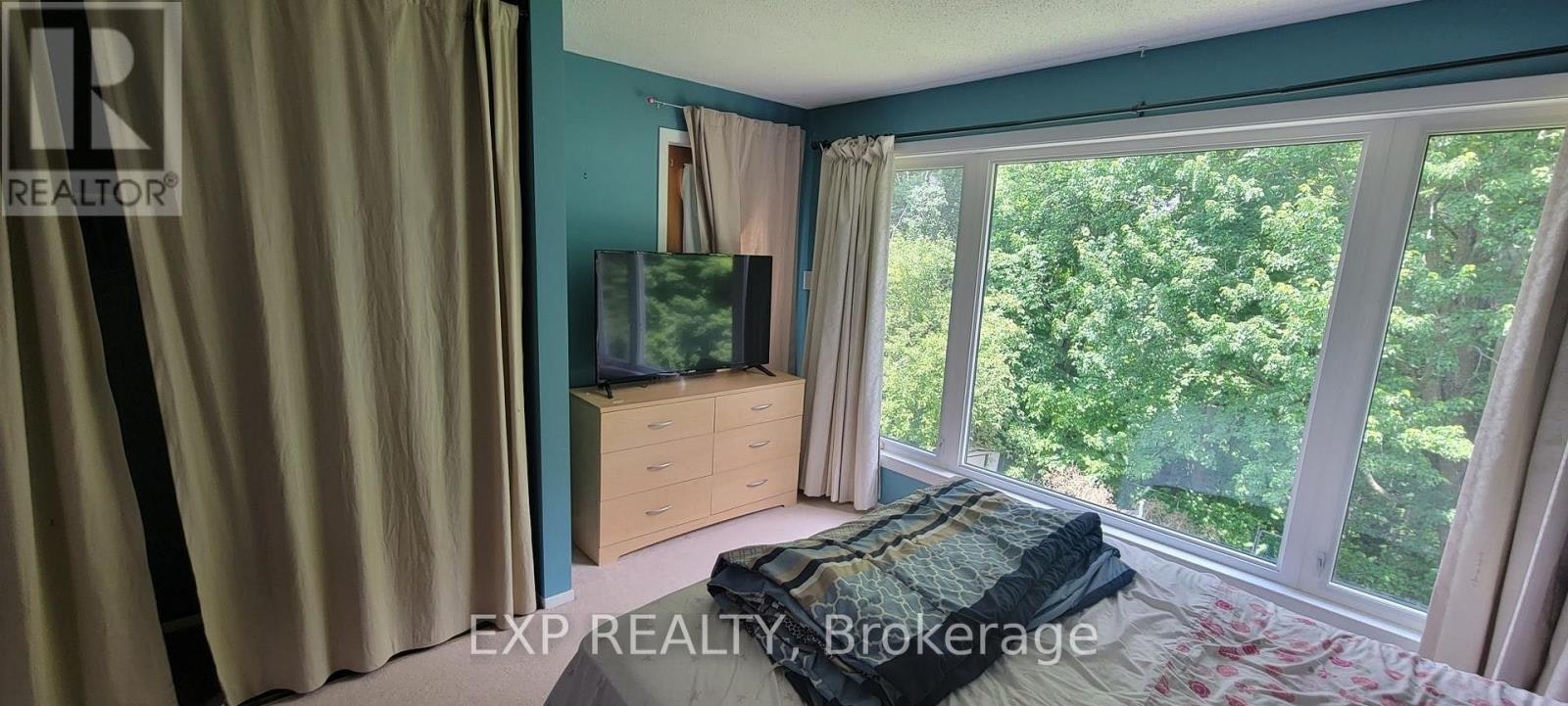 796 Harlequin Crescent, Ottawa, ON, K1E 2P3 - 11