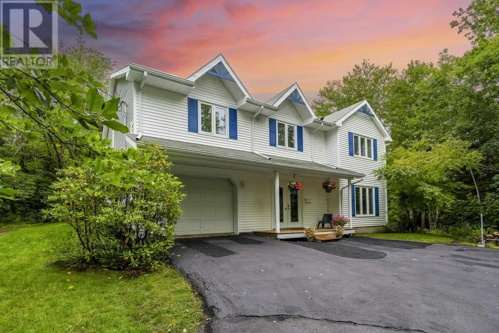 5 Lisa Court Court, Hammonds Plains, NS, B4B 1K4