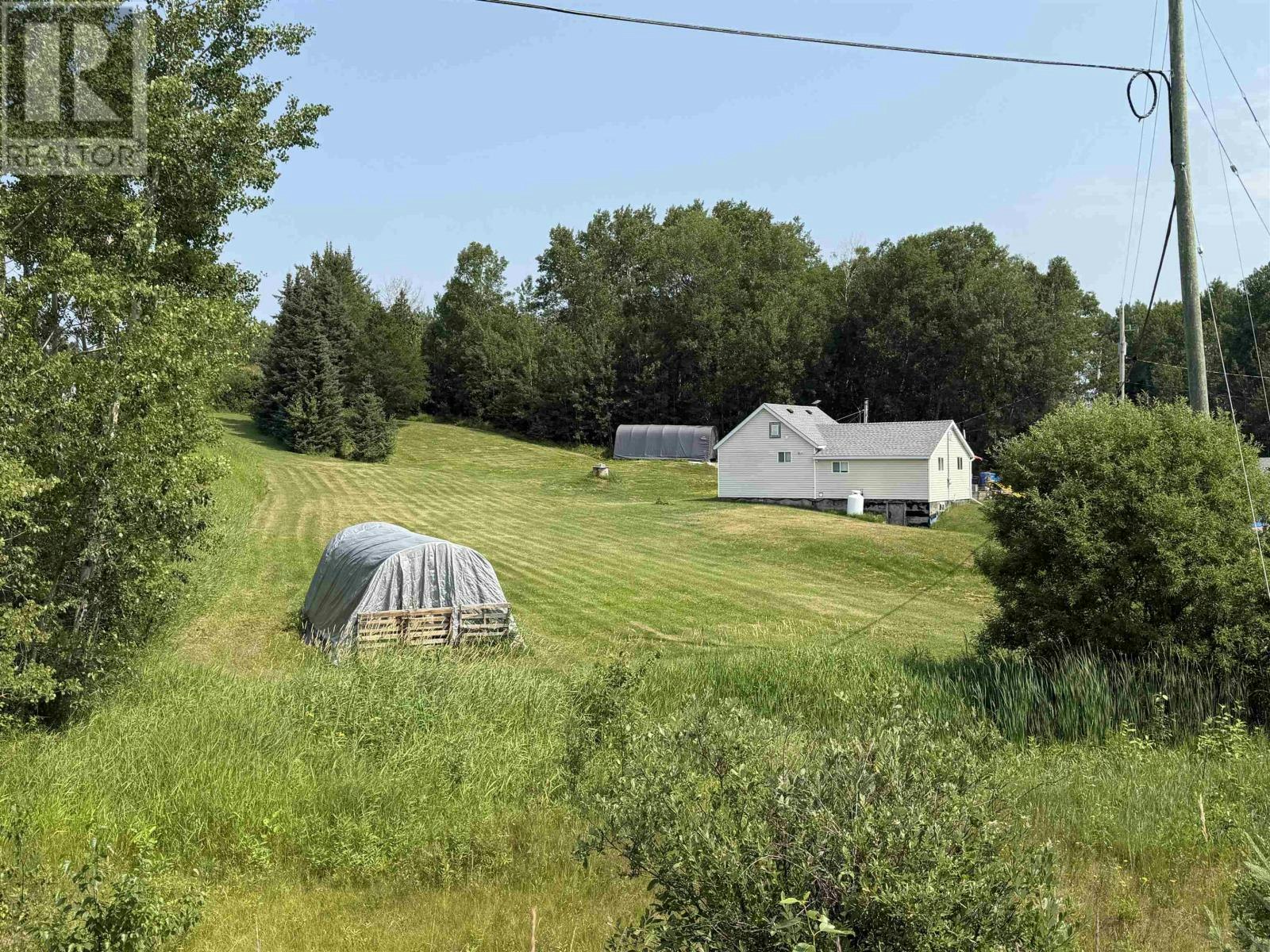 16 James Road, Kenora, ON, P9N 0E2